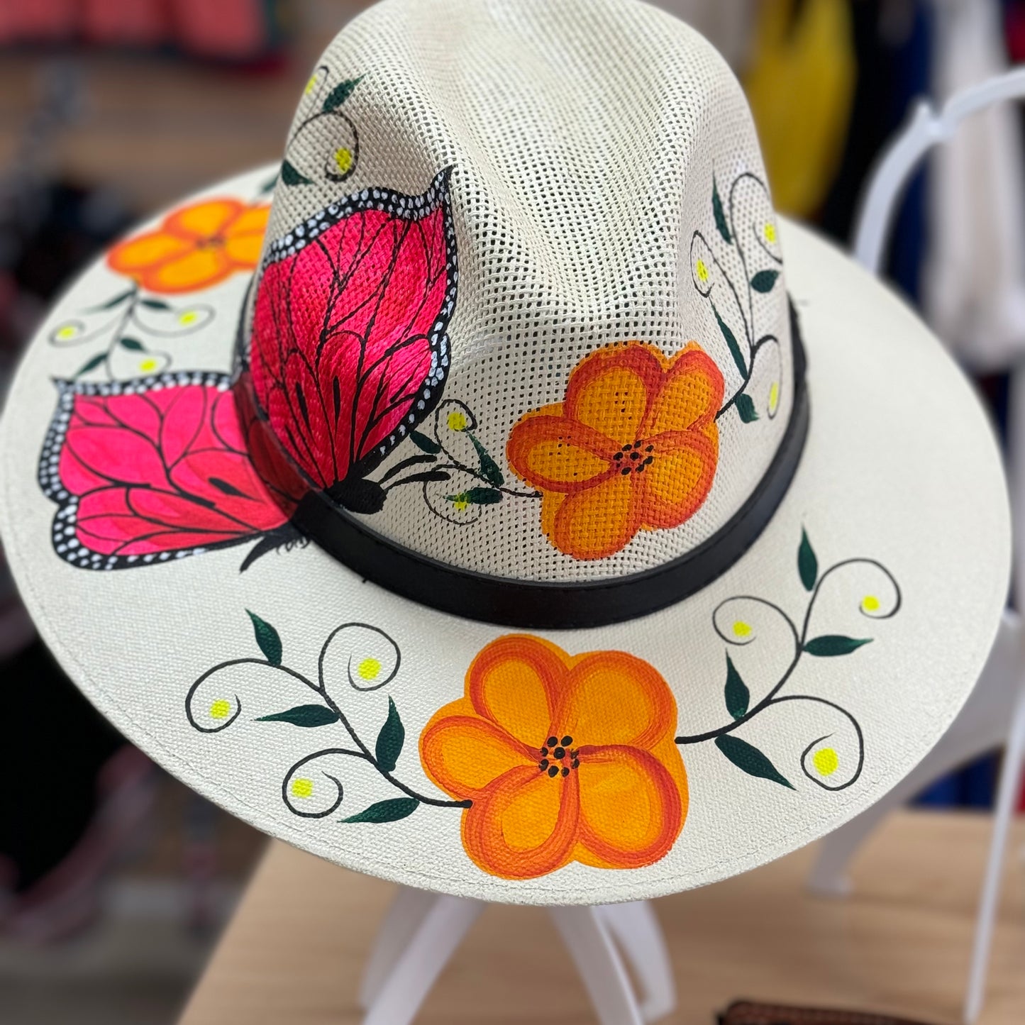 Sombreros Pintados a Mano.