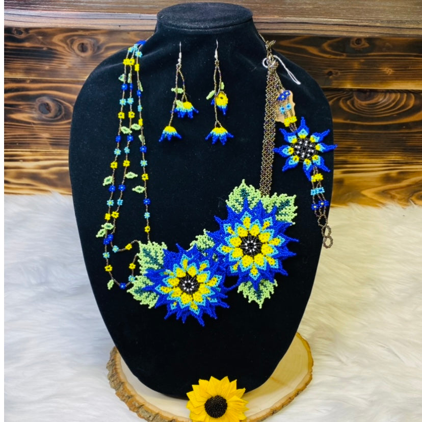 Collar Chaquira Girasol en Azul